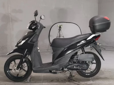 Suzuki ADDRESS V110