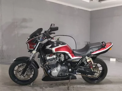 Honda CB1300SF