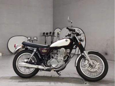 Yamaha SR400-1