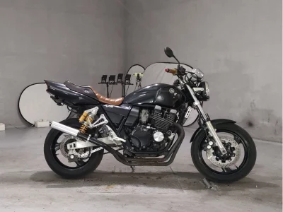 Yamaha XJR400R-1