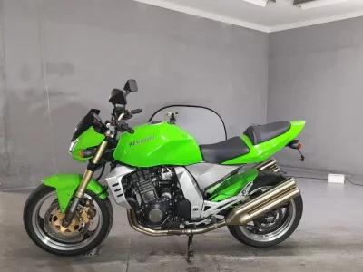 Kawasaki Z1000