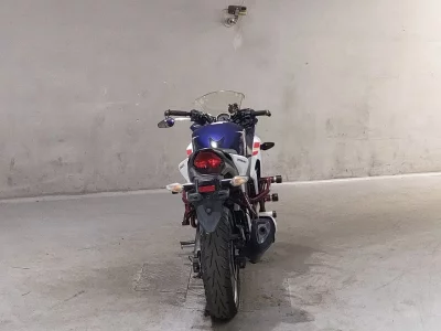 Honda CBR250R