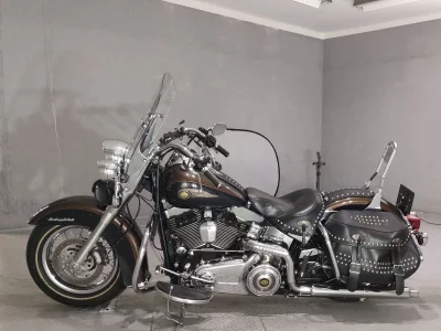 Harley-Davidson HARLEY FLSTC1580