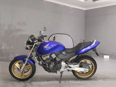 Honda HORNET250