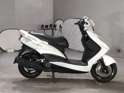 Yamaha CYGNUS125X