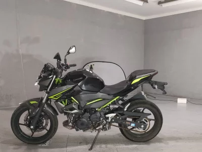 Kawasaki Z400