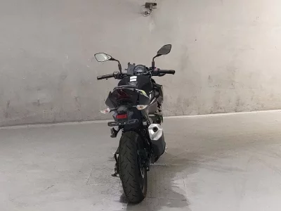 Kawasaki Z400