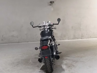 Kawasaki ELIMINATOR 400-1