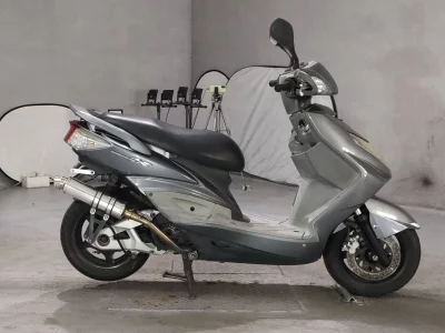 Yamaha CYGNUS125X