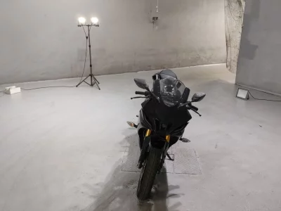 Yamaha YZF-R15 с аукционов Японии