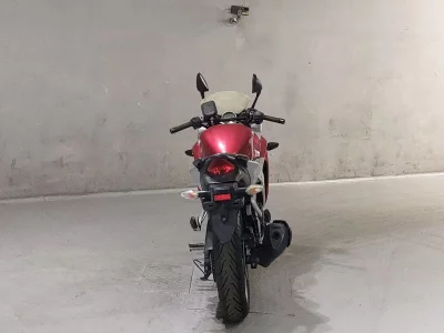 Honda CBR250R