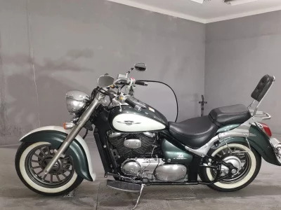 Suzuki INTRUDER 400 CLASSIC