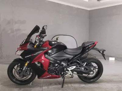 Suzuki GSX-S1000F