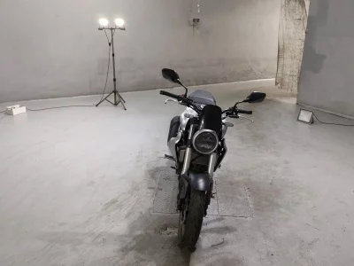 Honda CB250R