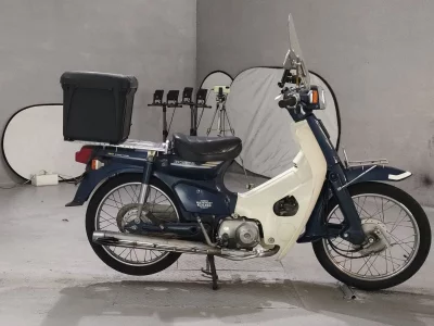 Honda SUPER CUB90