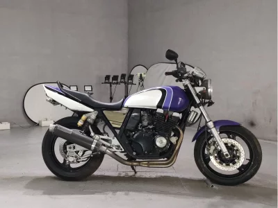 Yamaha XJR400