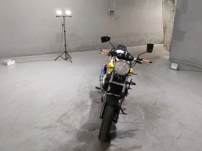 Suzuki GSR250