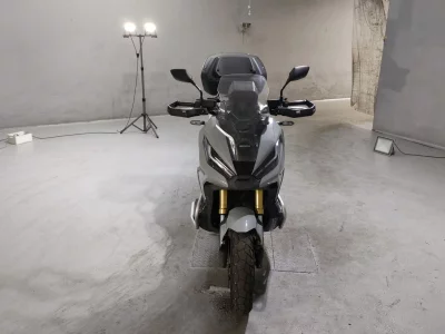 Honda X-ADV DCT