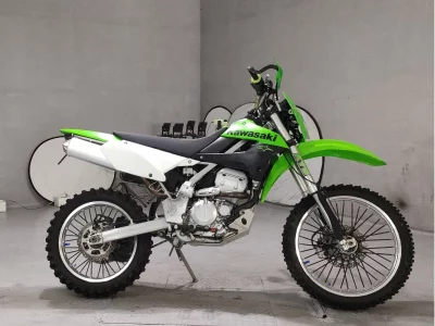 Мотоцикл из Японии Kawasaki KLX250