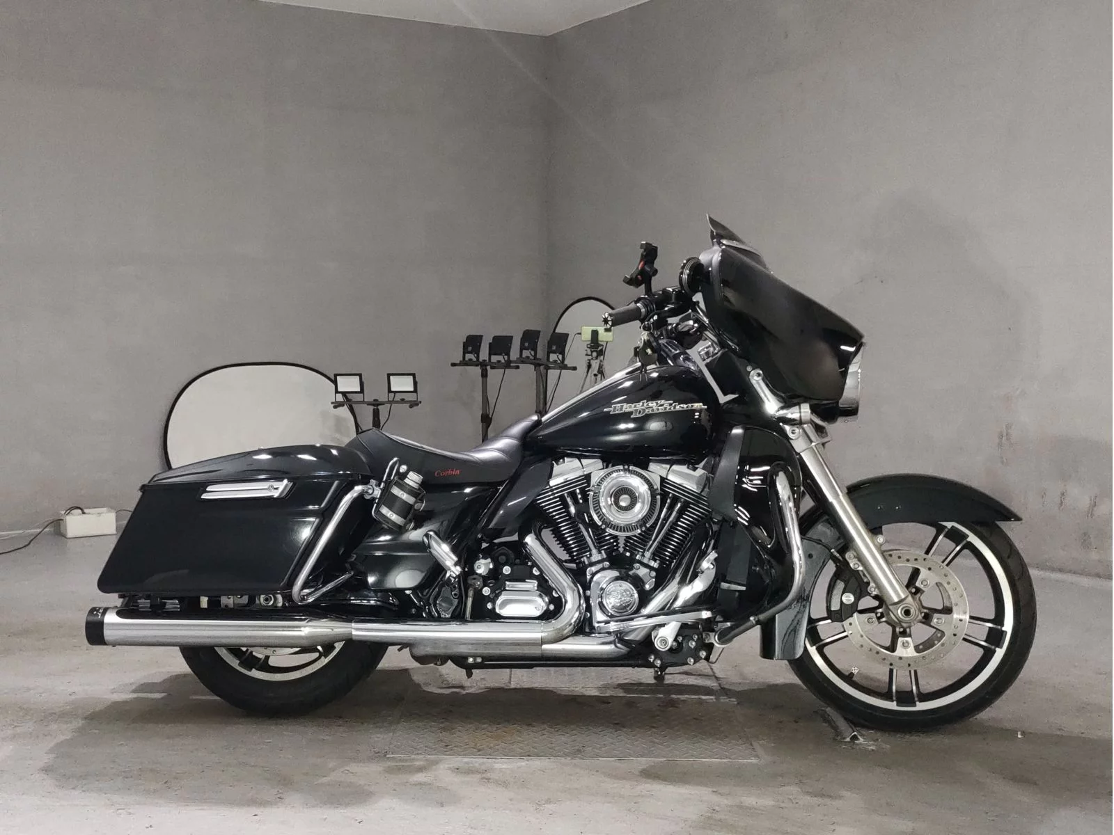 Harley-Davidson HARLEY FLHX1690  с аукциона в Японии
