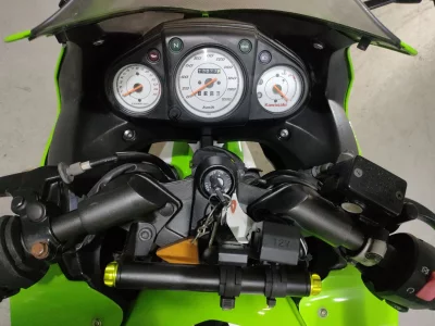 Kawasaki NINJA250R с аукционов Японии