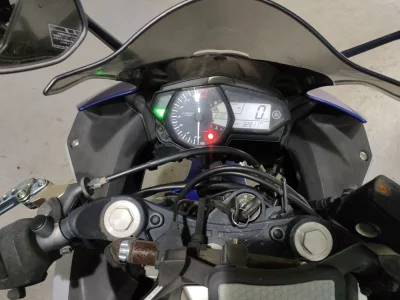 Yamaha YZF-R25 с аукционов Японии
