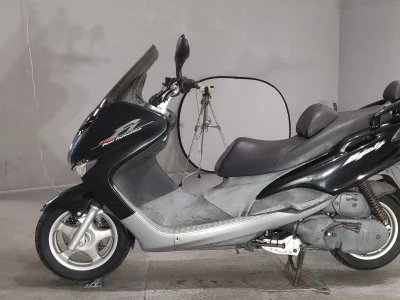 Yamaha MAJESTY 125
