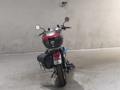 Suzuki GN125-2F