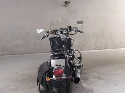 Suzuki INTRUDER 400 CLASSIC