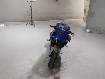 Yamaha YZF-R25