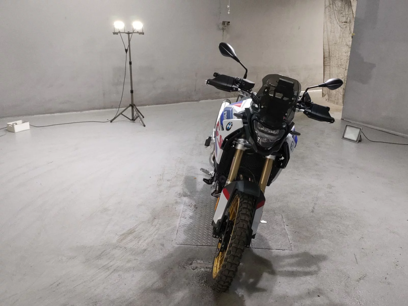 BMW BMW F900GS  с аукциона в Японии