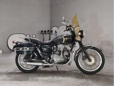 Мотоцикл из Японии Kawasaki W650