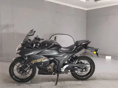 Suzuki JIKUSA-SF250