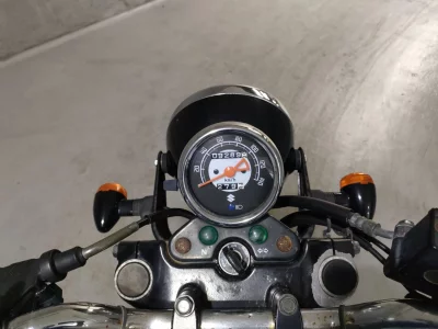 Suzuki ST250