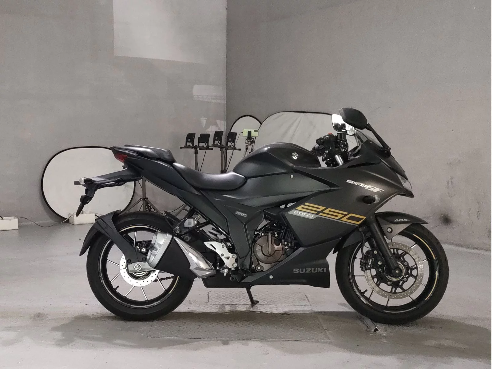 Suzuki JIKUSA-SF250  с аукциона в Японии