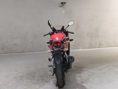 Honda CBR250R