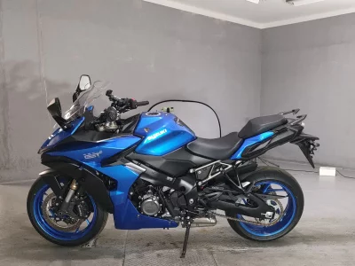 Suzuki GSX-S1000GT