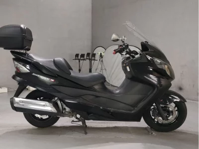 Suzuki SKYWAVE 250M