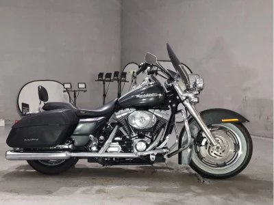 Harley-Davidson HARLEY FLHRS1450