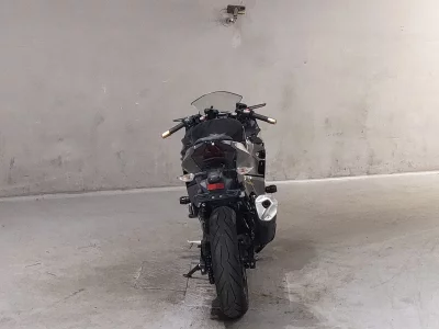 Kawasaki NINJA400