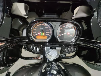 Harley-Davidson HARLEY FLTRT1870 TRIKE