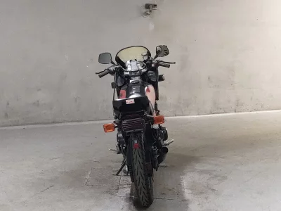 Kawasaki GPZ400F