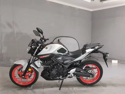 Yamaha MT-03