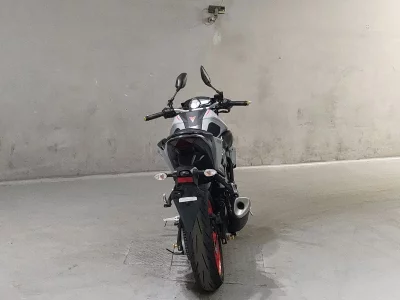 Yamaha MT-03