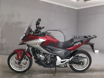 Honda NC750X DCT