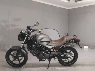 Honda VTR250