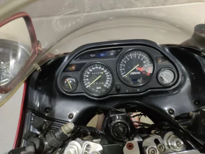 Kawasaki ZZR1100