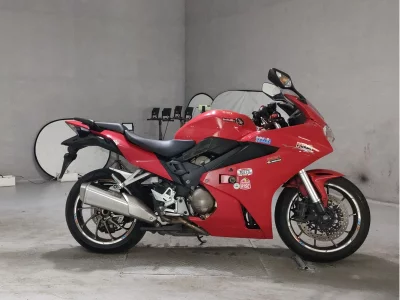 Honda VFR800F