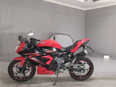 Мотоцикл из Японии Kawasaki NINJA250SL