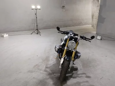 BMW BMW R NINE T